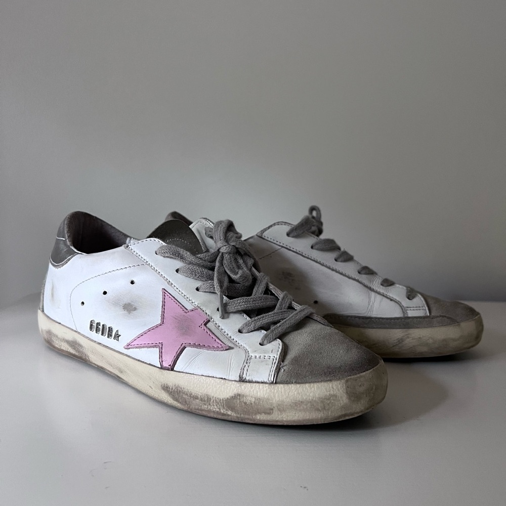 Golden Goose Sneakers